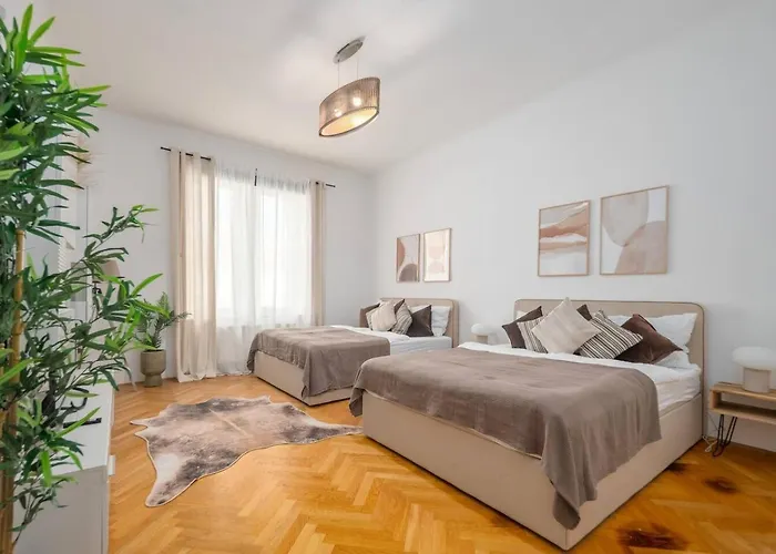 Stylish I 5 Minutes To U1 Reumannplatz I 15 Min To Center *
