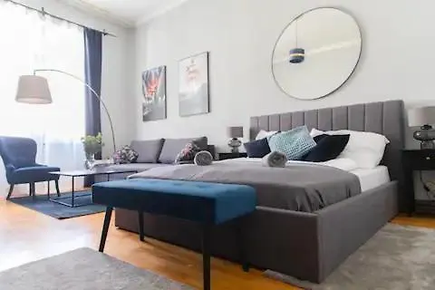 Stylish I 5 Minutes To U1 Reumannplatz I 15 Min To Center Βιέννη