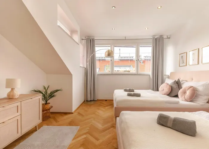 Stylish I 5 Minutes To U1 Reumannplatz I 15 Min To Center *